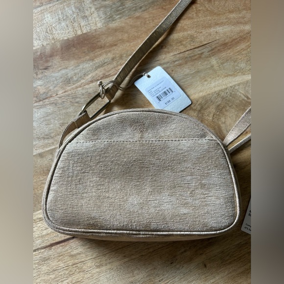 HOBO Reach Crossbody in Golden Taupe, small, functional, sold out everywhere. - Picture 4 of 10